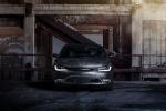 Chrysler 200 2015 года
